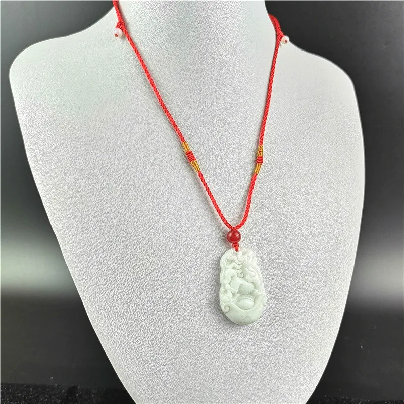 Chinese Zodiac Carved Jade Pen - Women'S Fashion Jewellery reseña y precio