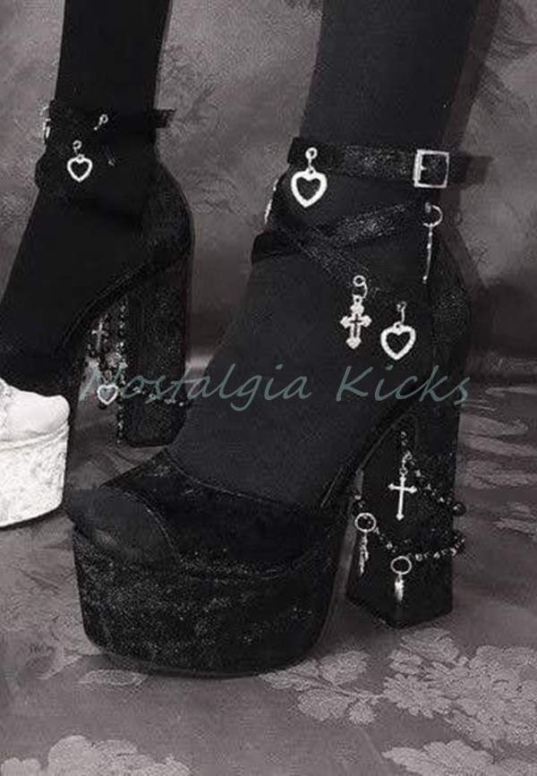Gothic Black Velvet Platform H - Women'S Fashion Line reseña y precio
