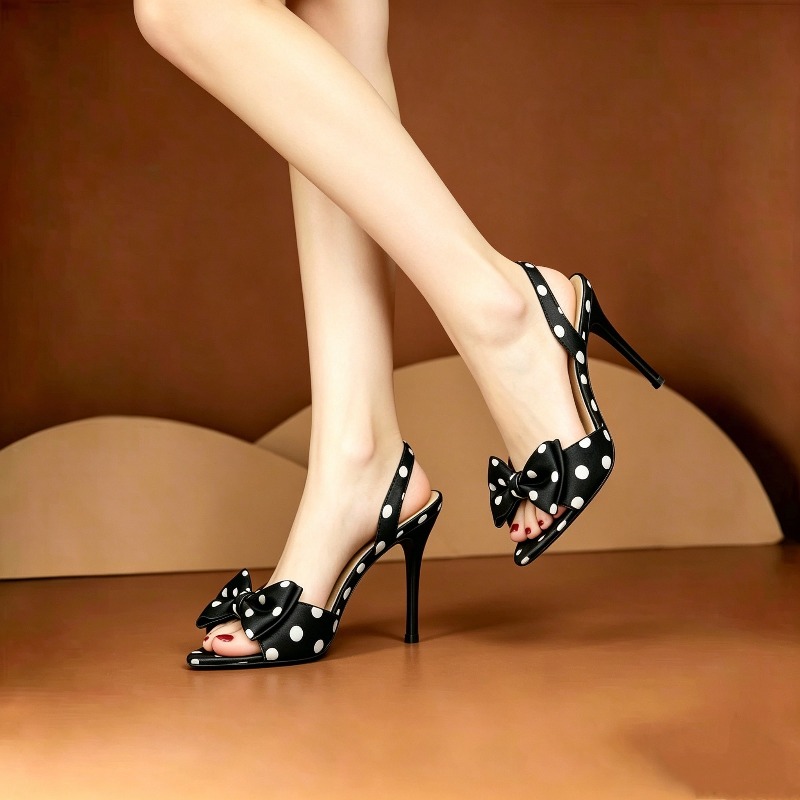French Polka Dot Bow Pointed T - Women'S Fashion Line reseña y precio