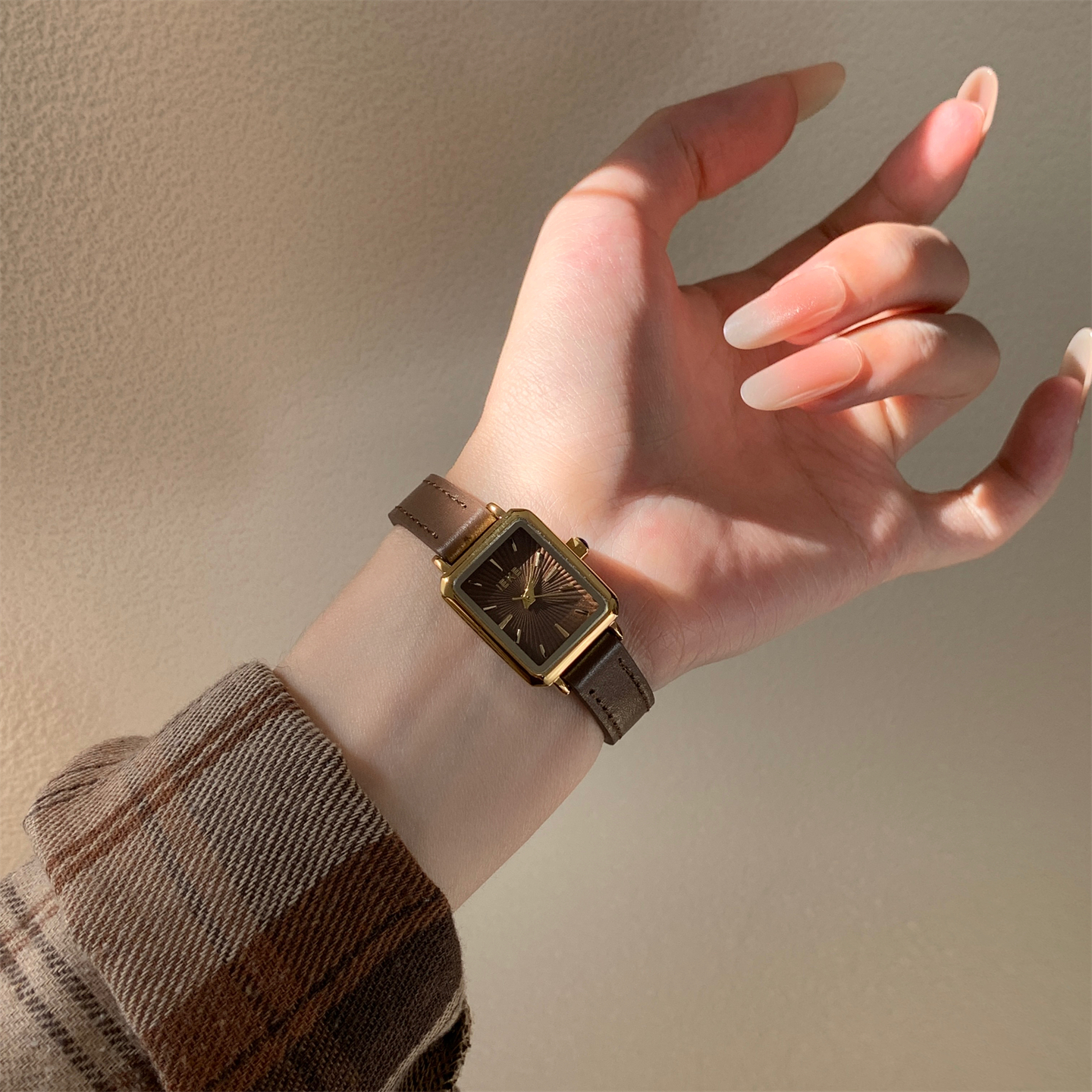 Classic high aesthetic tempera - Women Fashion Simple reseña y precio