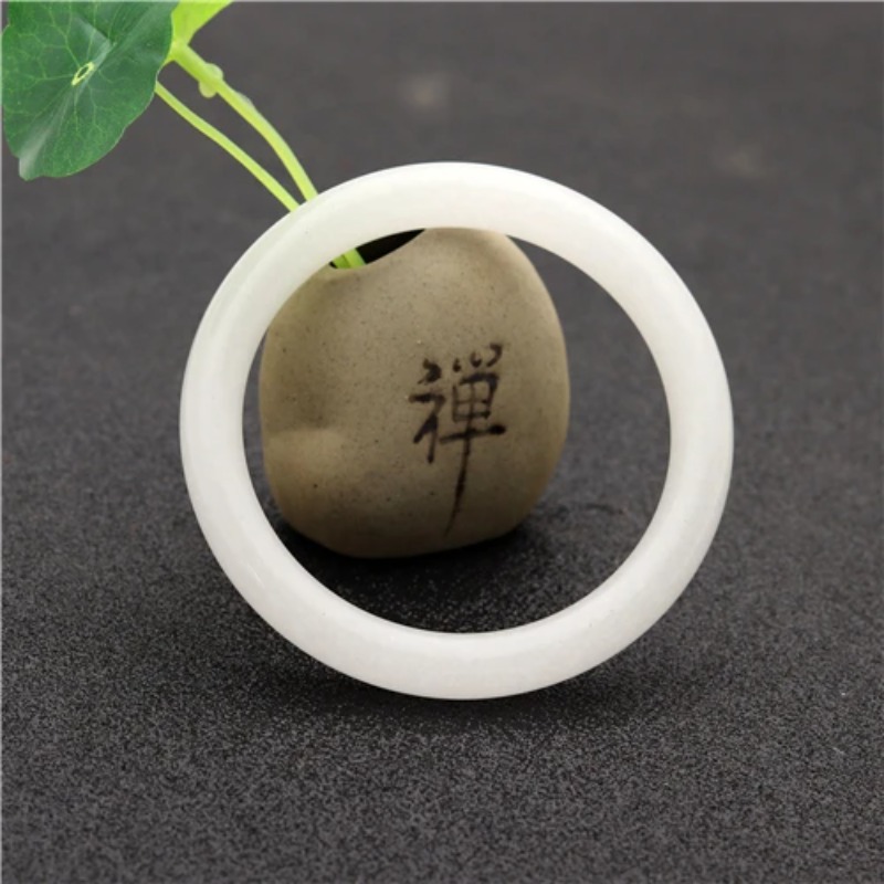 Natural White Chinese Jade Bra - Women'S Fashion Jewellery reseña y precio
