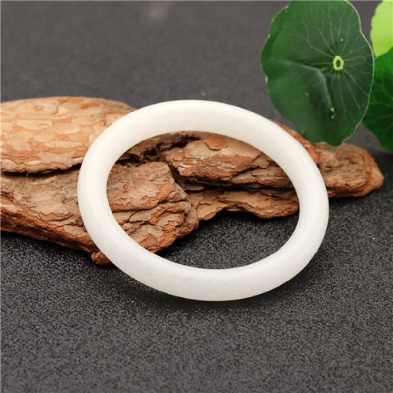 Natural White Chinese Jade Bra - Women'S Fashion Jewellery reseña y precio